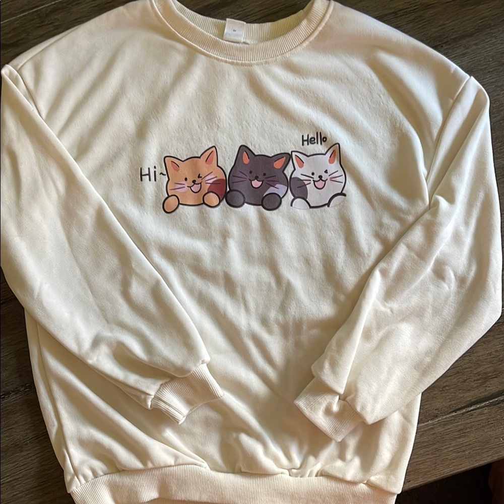 Cute Cat Graphic Sweatshirt